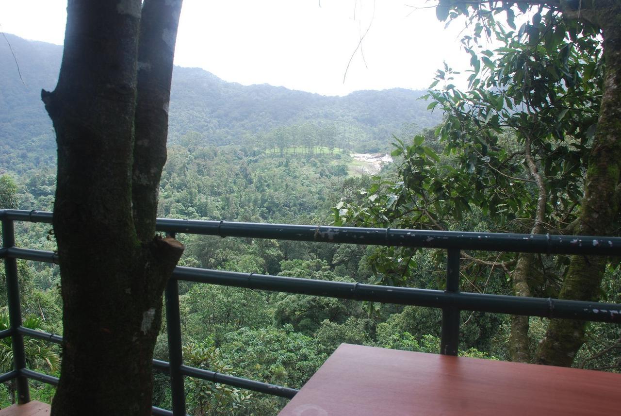 Wild Elephant Eco Friendly Resort Муннар Экстерьер фото