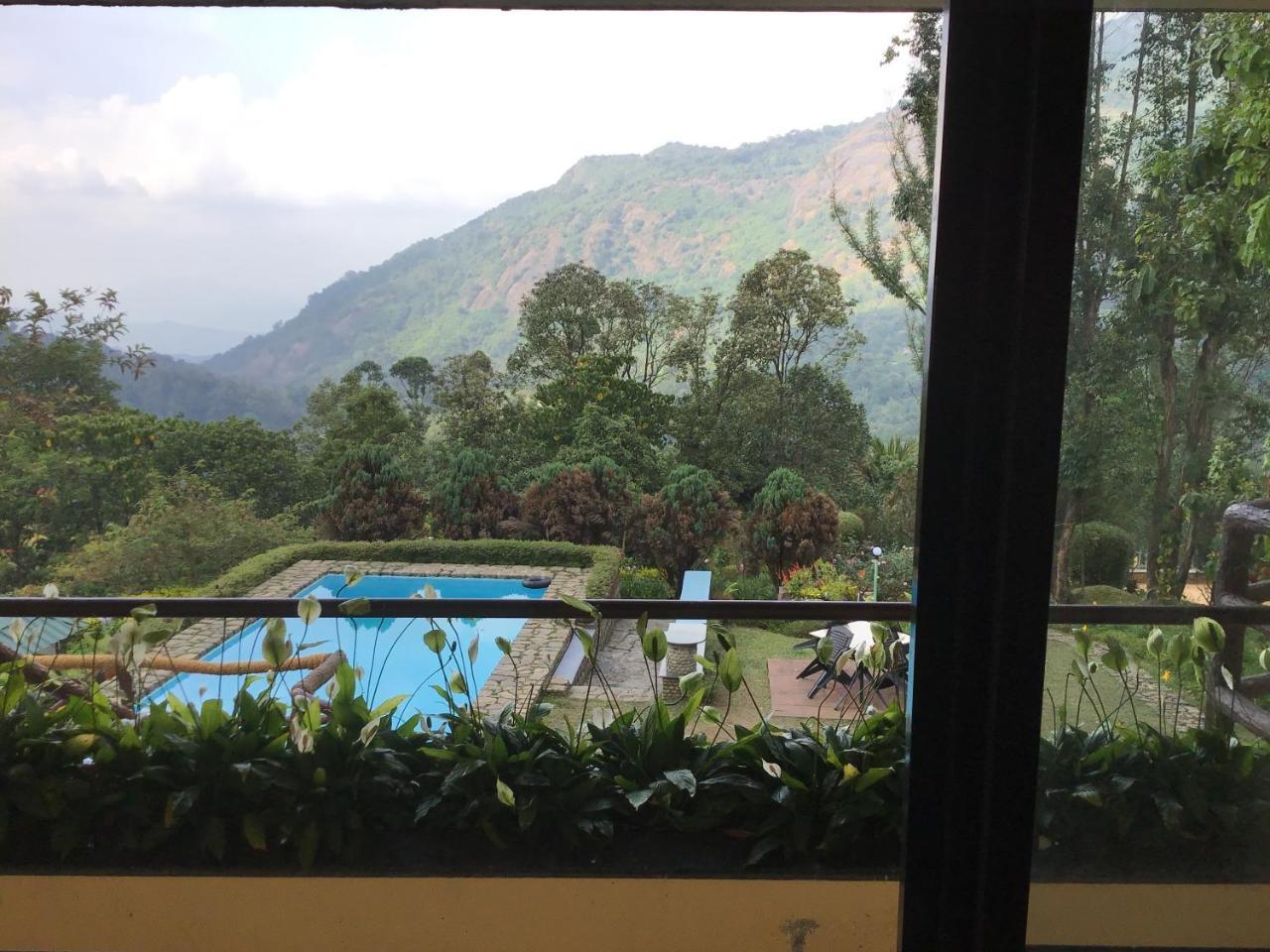 Wild Elephant Eco Friendly Resort Муннар Экстерьер фото