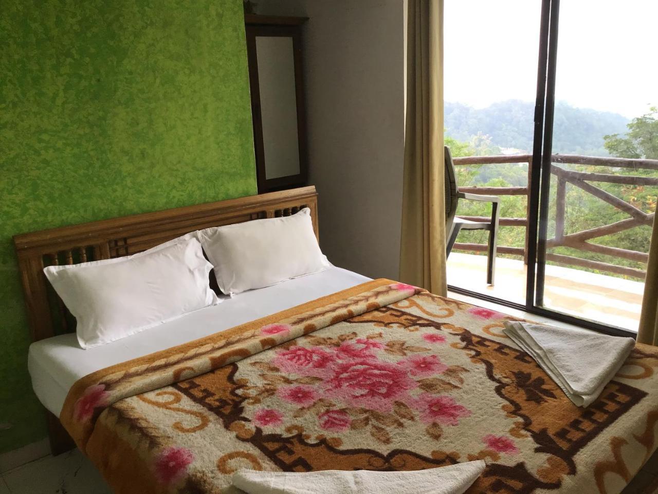 Wild Elephant Eco Friendly Resort Муннар Экстерьер фото