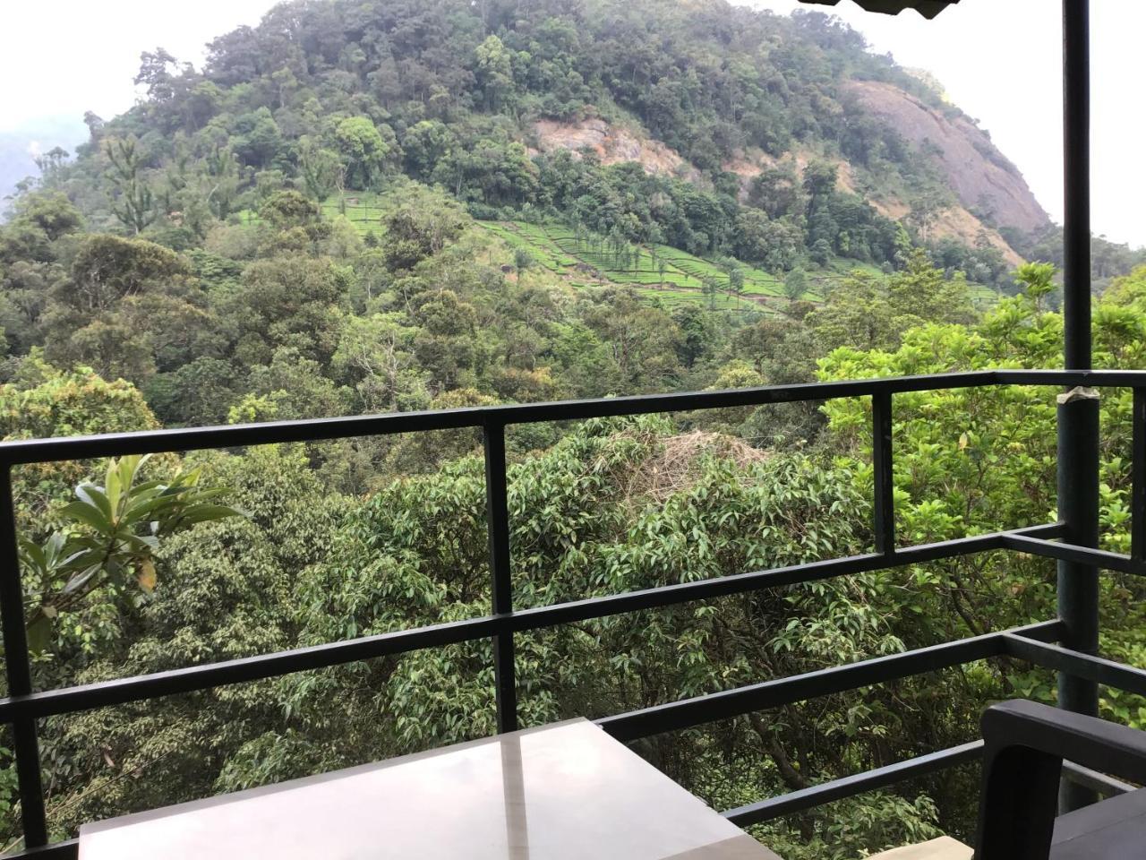 Wild Elephant Eco Friendly Resort Муннар Экстерьер фото