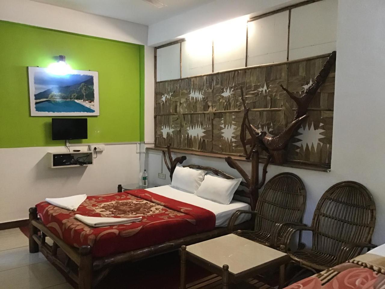 Wild Elephant Eco Friendly Resort Муннар Экстерьер фото